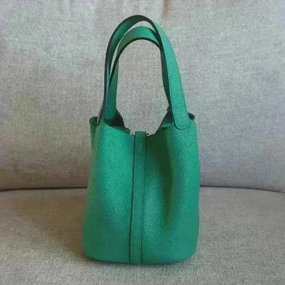NWOT Gorgeous Teal Leather Slouchy Tote Purse - Picture 4 of 5